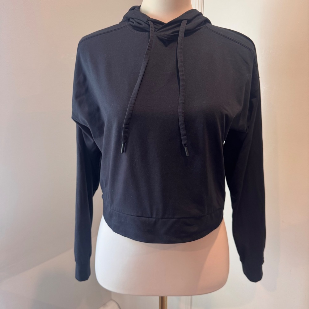 All in Motion Black Active Cropped Hoodie Pullover | Size XS